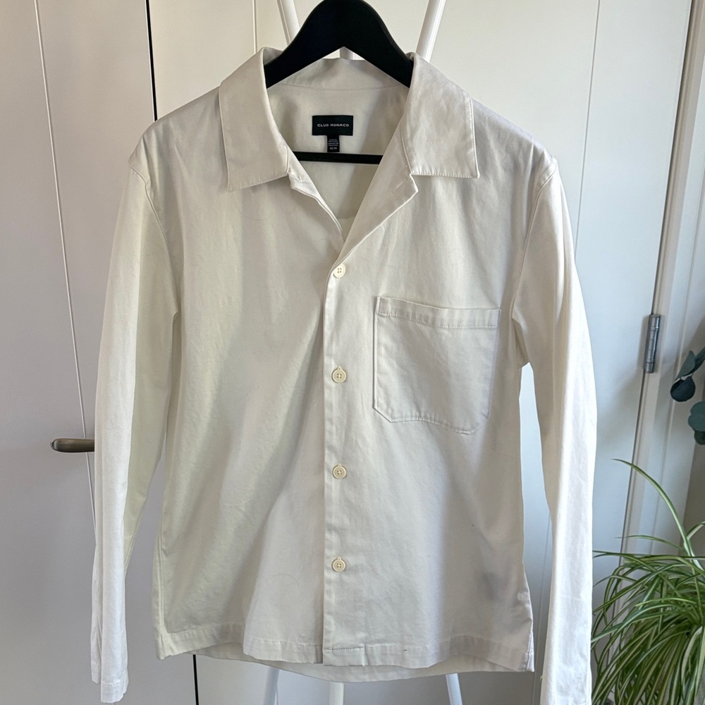Club Monaco White Casual Button Down Shirt